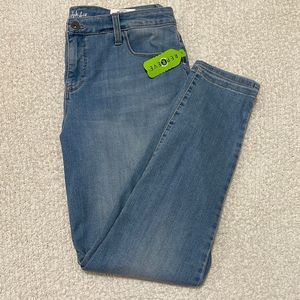 NWT- Style & Co. - 14W & 20W Curvy Skinny
